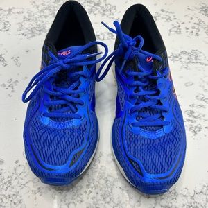 Womens size 10 ASICS